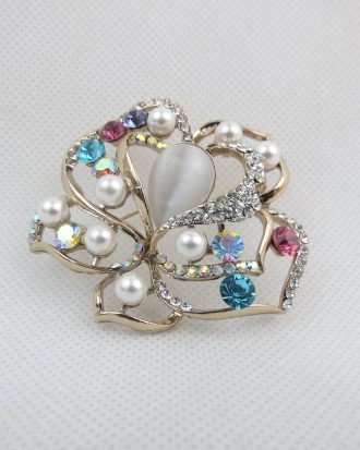 Pearl Dome Broach