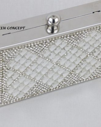 Petunia High End Silver Clutch