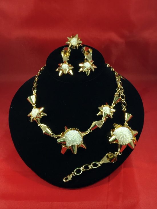 SIGNATURE LOOK NECKLACE, HQ